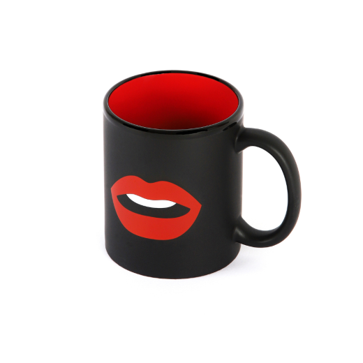 mug lips